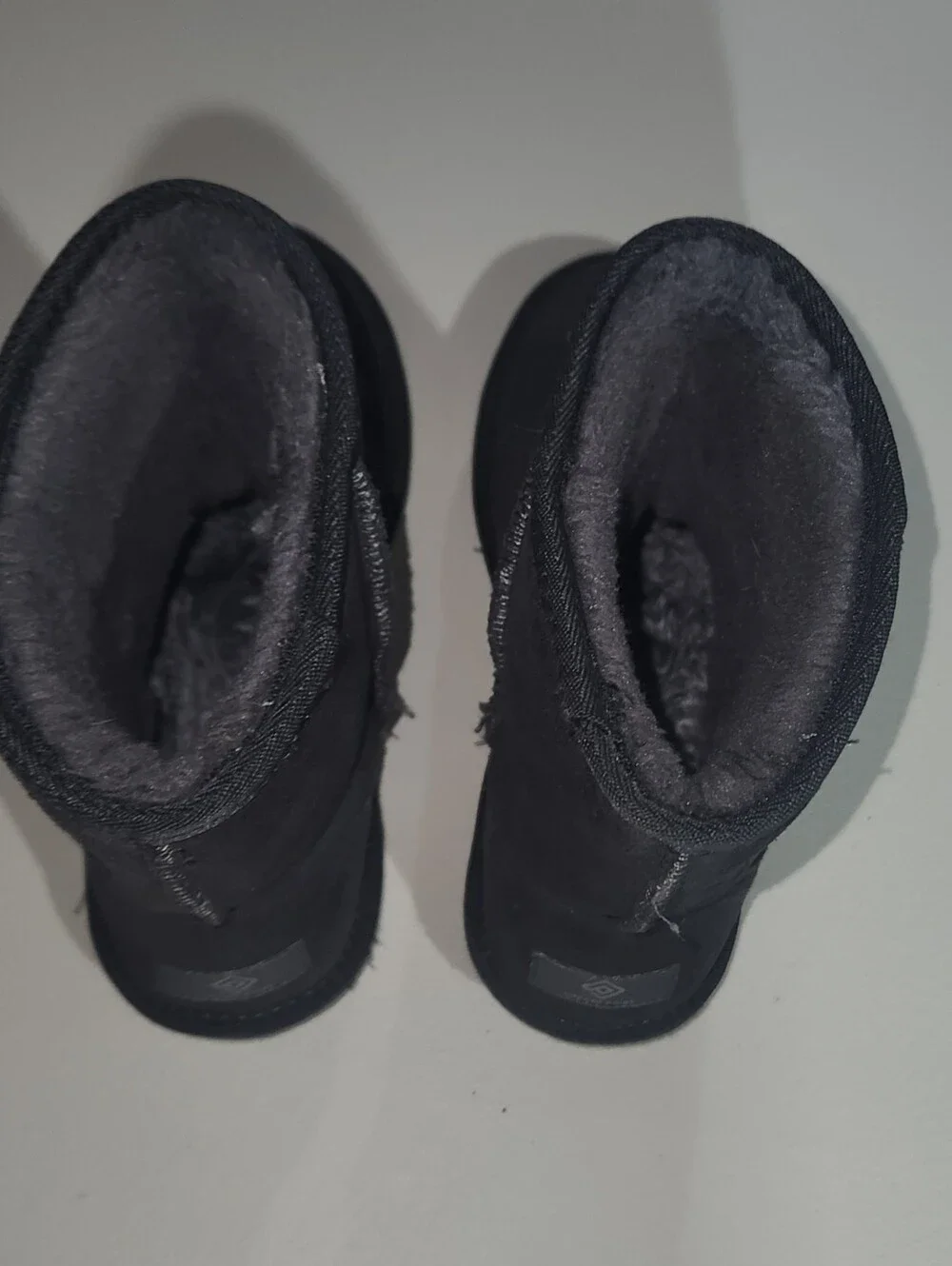 Dream Pairs Charcoal Gray Suede Like Winter Boots Size 8
